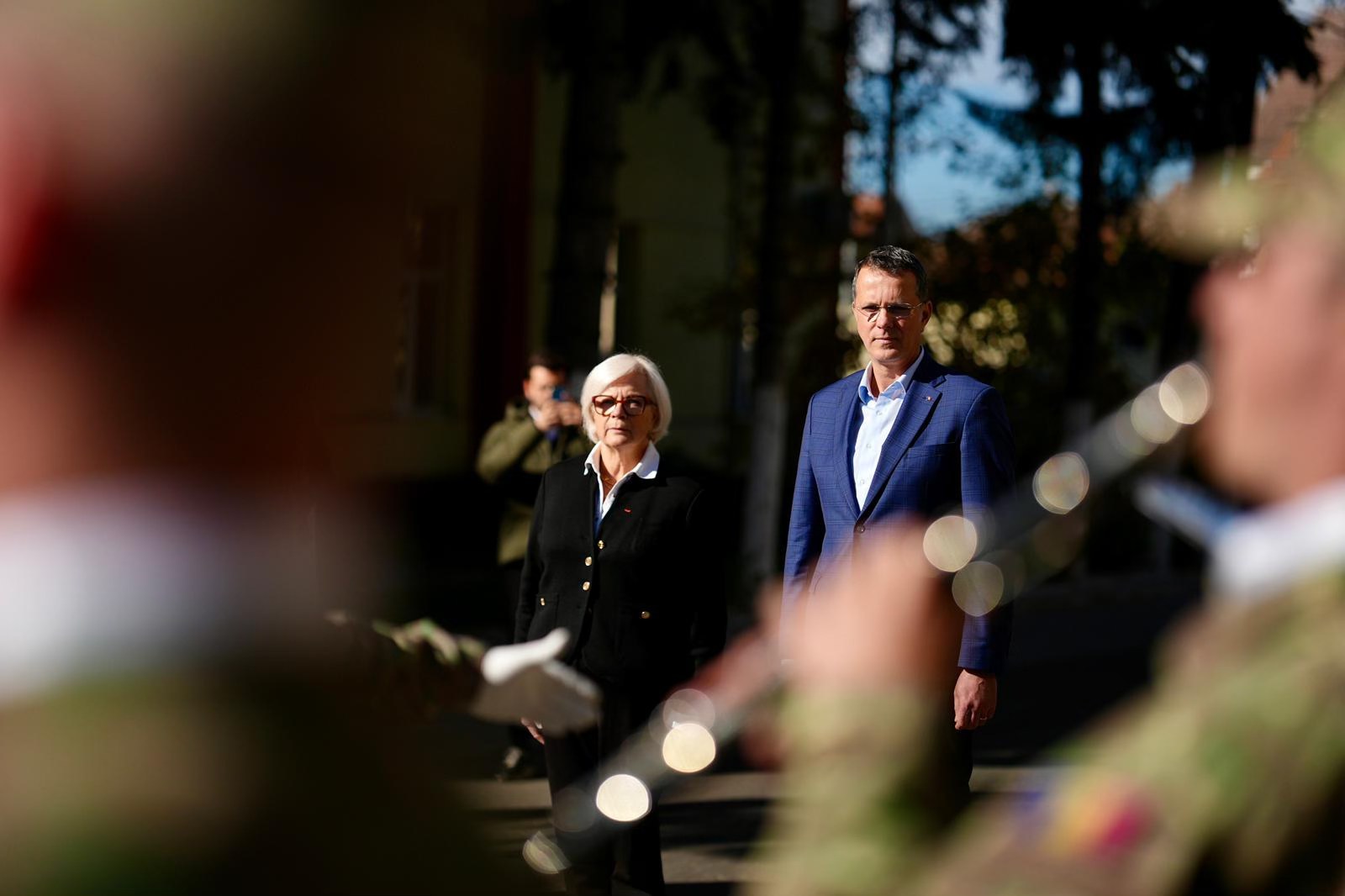 Ministrul Apărării, Ionuţ Moşteanu, la exerciţiul NATO de la Cincu