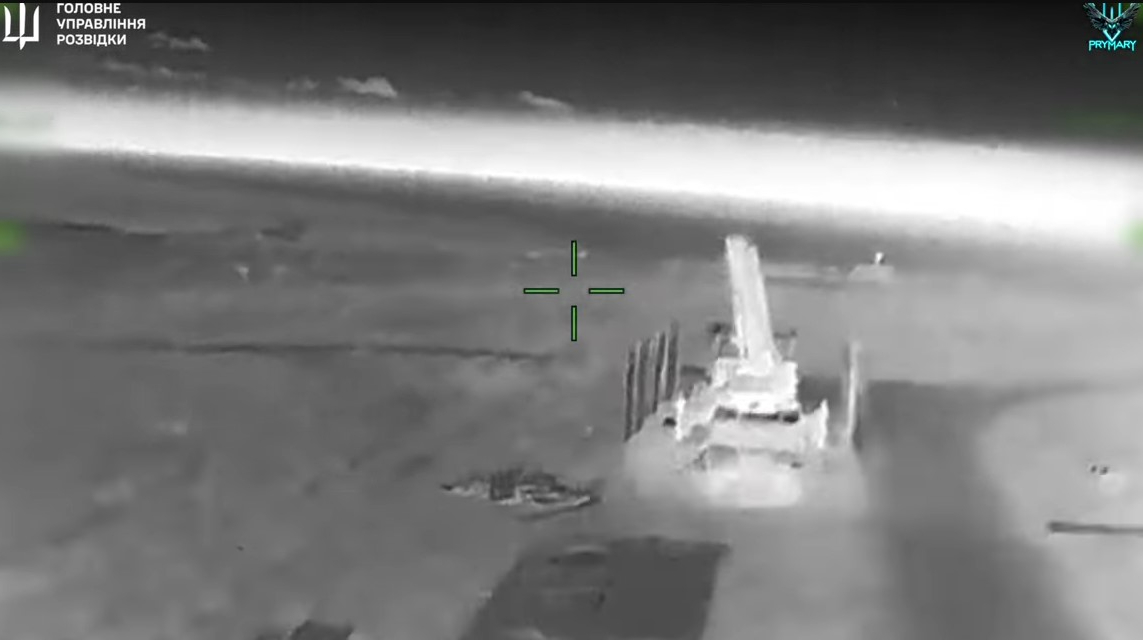 Drone ucrainene lovesc stații radar și o ambarcațiune în Crimeea