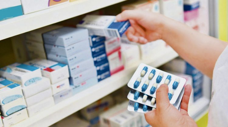 Tot mai mulți moldoveni primesc medicamente compensate în septembrie