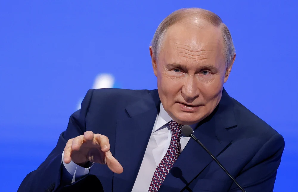 Putin denunță acordul cu SUA privind eliminarea plutoniului