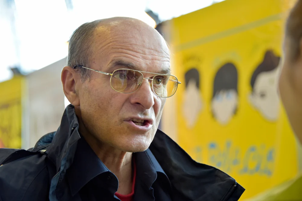Cristian Tudor Popescu critică pe Nicușor Dan pentru susținerea magistraților