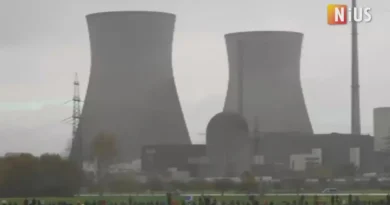 Germania a demolat două turnuri nucleare uriașe