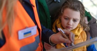 Guvernul a aprobat evacuarea obligatorie a copiilor din anumite comunități