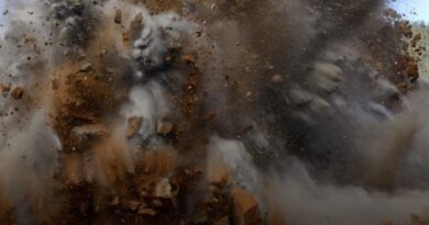 Soldații unității Chimera distrug un centru de control al dronelor inamice