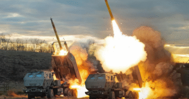 Ucraina semnează peste 20 de contracte pentru furnizarea de arme