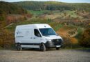 Crama Liliac transportă vinul pe drum electric cu eSprinter