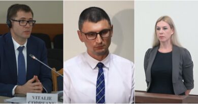Cinci procurori anticorupție audiați de comisia de evaluare
