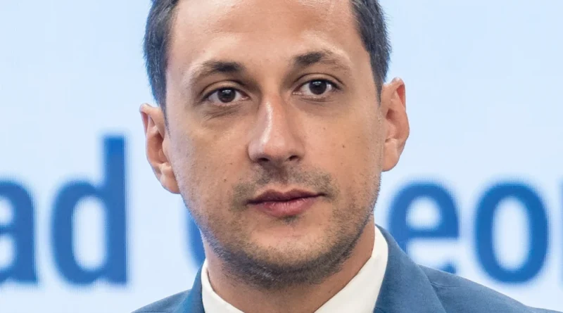 Vlad Gheorghe își anunță candidatura la Primăria Capitalei