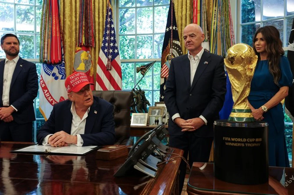 FIFA introduce premiul pentru pace, Trump ar putea fi primul câștigător