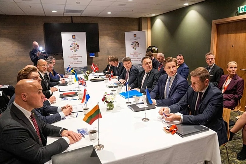 Ucraina devine partener consolidat al Forţei Expediţionare Interarmate