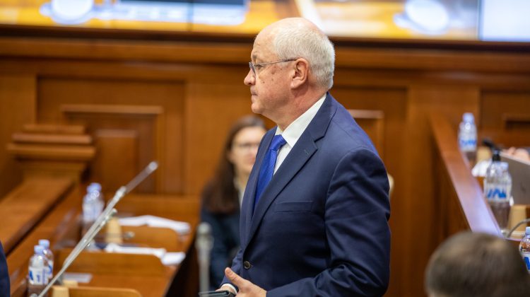 Guvernul nu va prezenta raport la 100 de zile de mandat