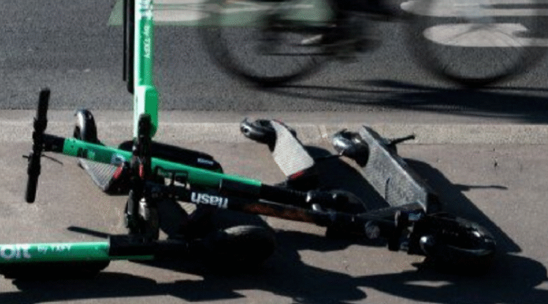 Doi adolescenți loviți de un buldoexcavator în Sibiu