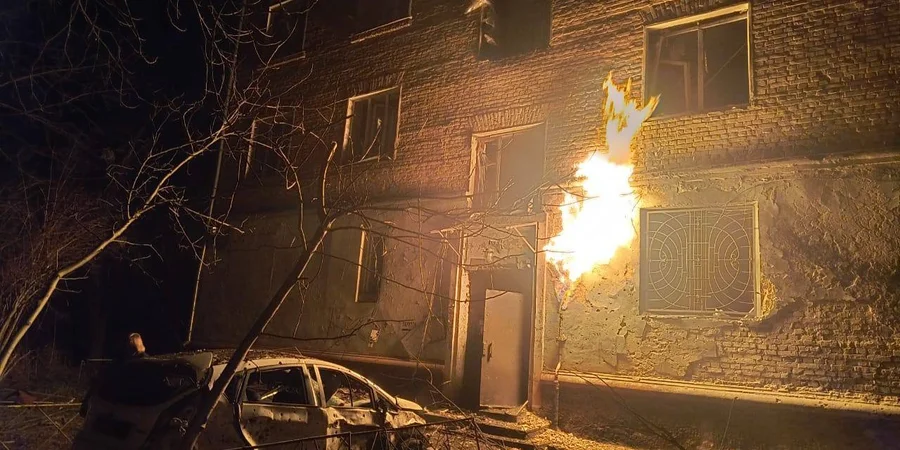 Dronă rusească avariază un bloc de apartamente în Cernihiv