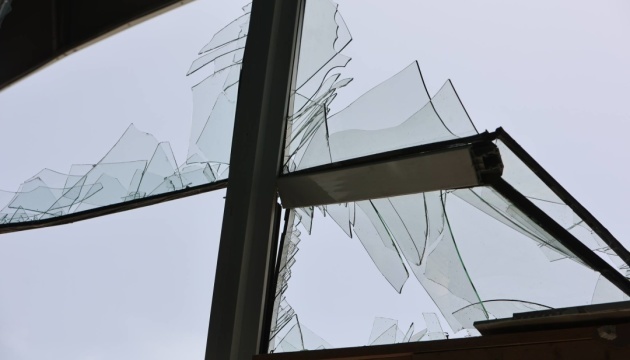 Forțele ruse atacă Zaporizhzhia cu dronă, case avariate