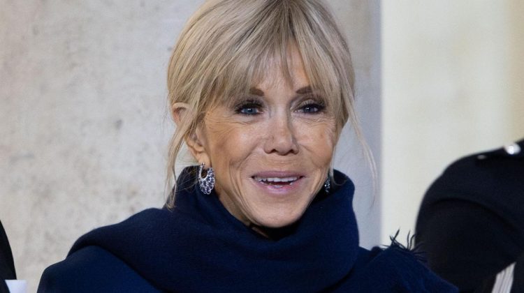 Brigitte Macron surprinsă insultând activiste la un show