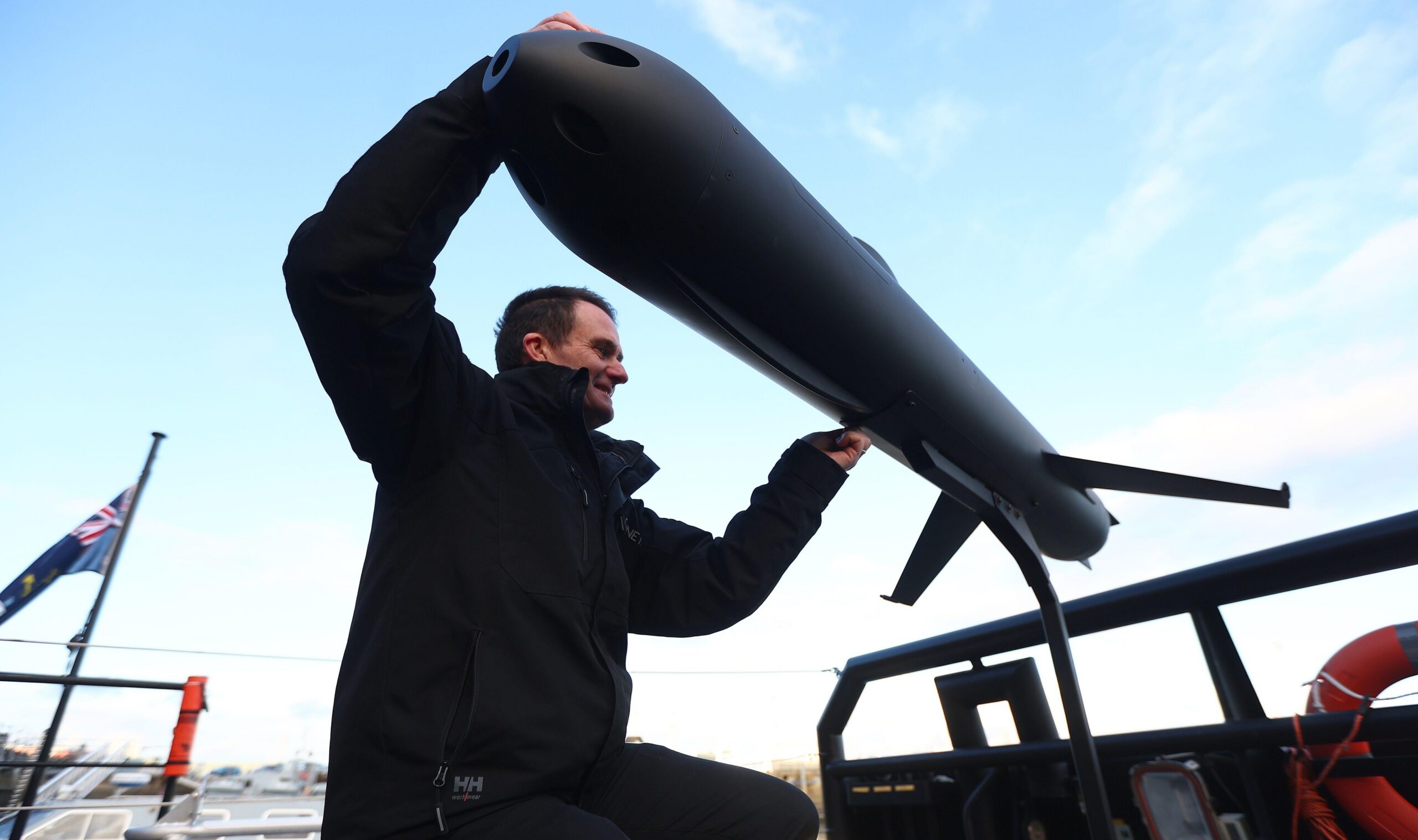 Marea Britanie va monitoriza amenințările subacvatice rusești