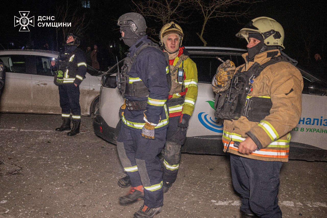 Dronă a lovit un bloc de locuințe în Sumî, fără victime