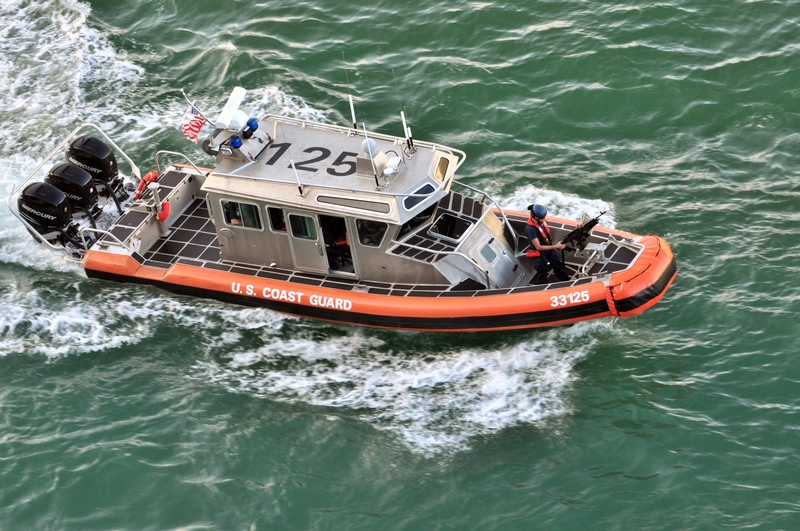 Patru morți într-un atac american asupra unei nave suspectate de trafic de droguri