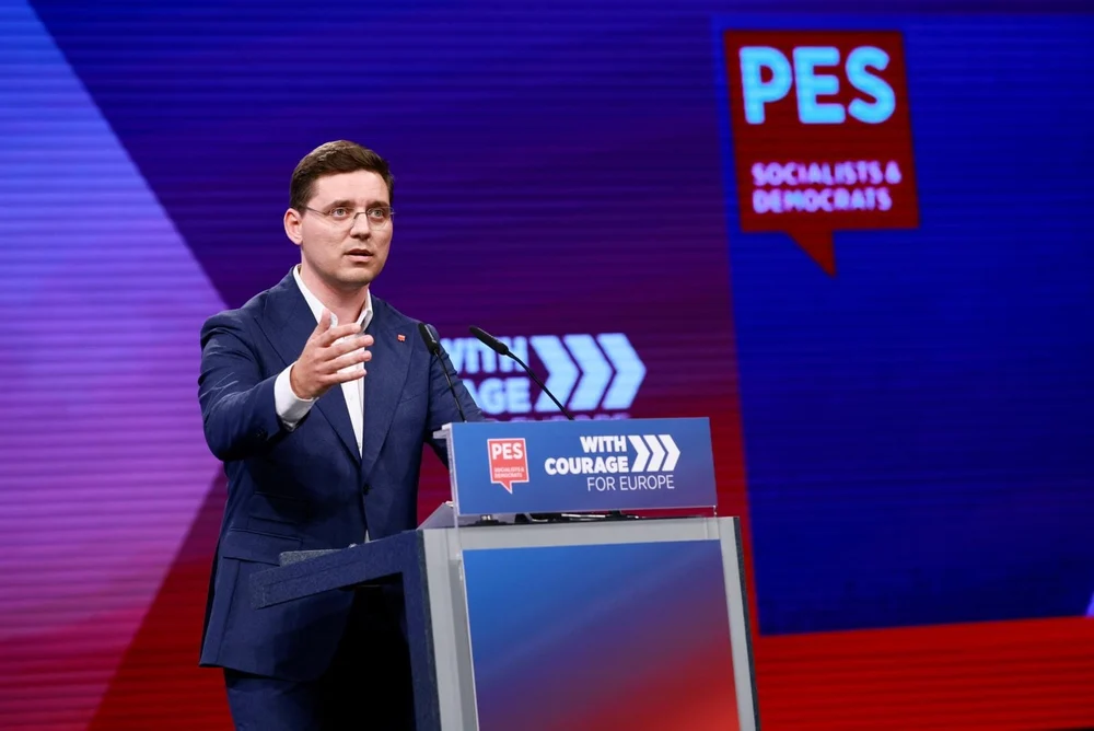 Negrescu: „PSD nu a încălcat protocolul” la moțiunea împotriva Dianei Buzoianu