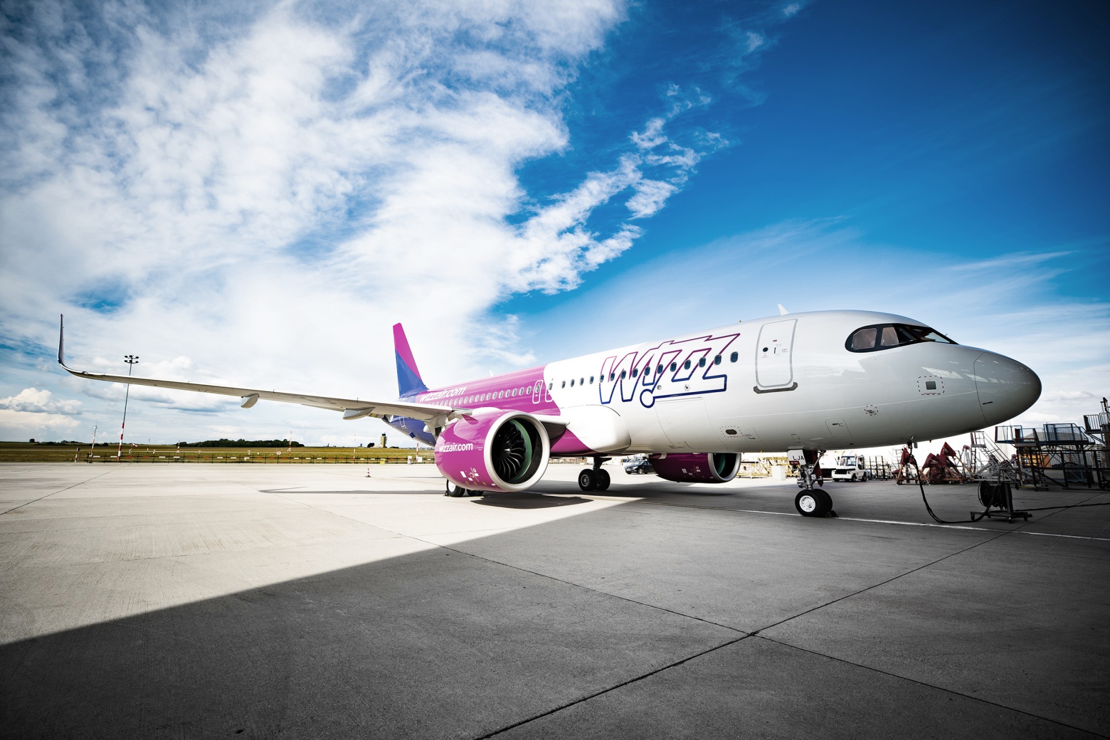 Wizz Air lansează rute noi de pe aeroportul Oradea spre Italia și Germania