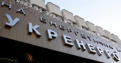 Lucrătorii din energie restabilesc electricitatea în infrastructura critică din Kyiv