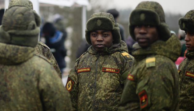 Rusia recrutează mercenari în Africa sub pretext cultural