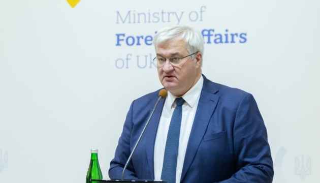 Zelenskyy dispus să se întâlnească cu Putin pentru două probleme sensibile