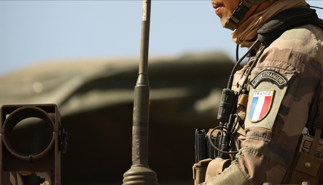 Franța inițiază exerciții NATO în Groenlanda