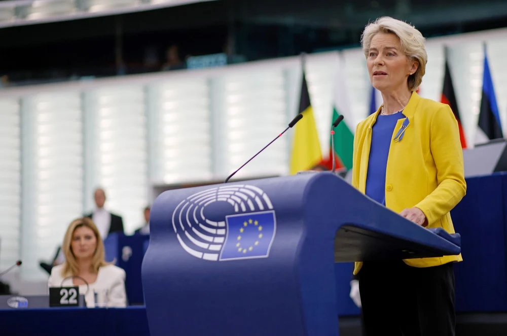 Moțiunea de cenzură împotriva Comisiei Europene și șansele sale