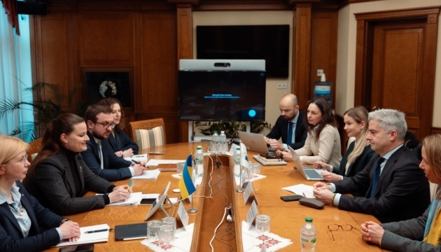 Ministerul Finanțelor și BEI discută un nou portofoliu de proiecte de 600 milioane EUR