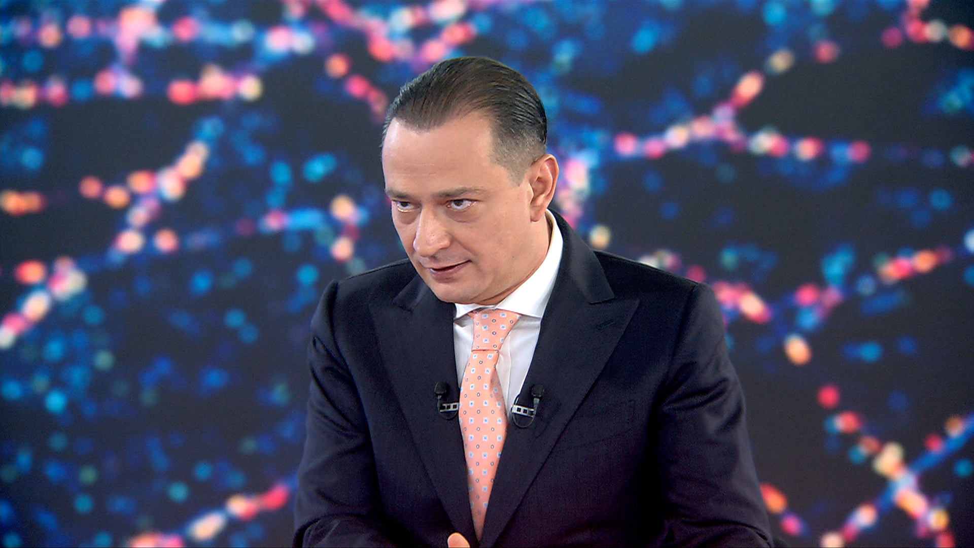 Daniel Băluță contrazice afirmațiile lui Nicușor Dan despre bugete