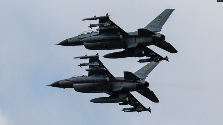 Avion F-16 pe pistă, fotografie de arhivă pentru ilustrarea episoadelor aeriene din zona Sulina