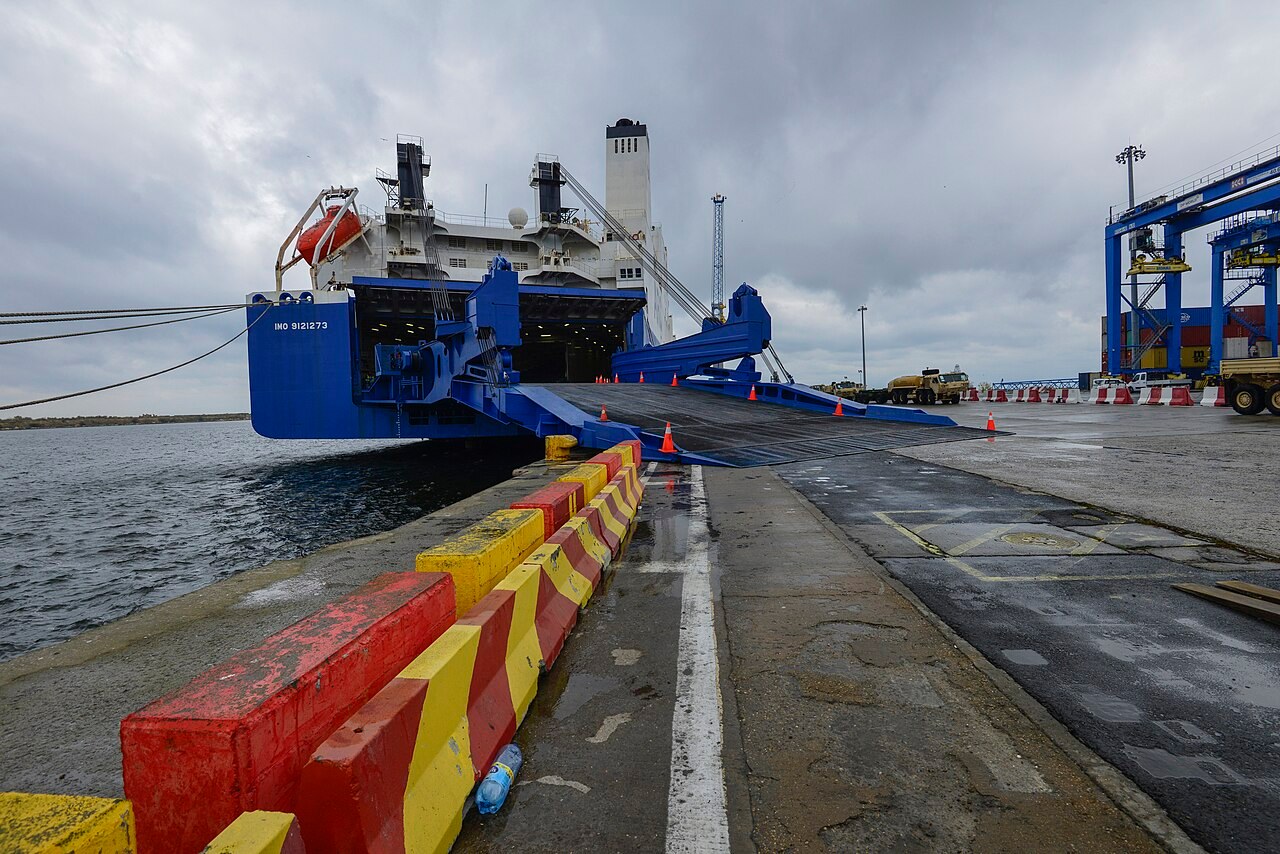 Nava de transport Endurance acostată în Portul Constanța în octombrie 2019, fotografie de arhivă